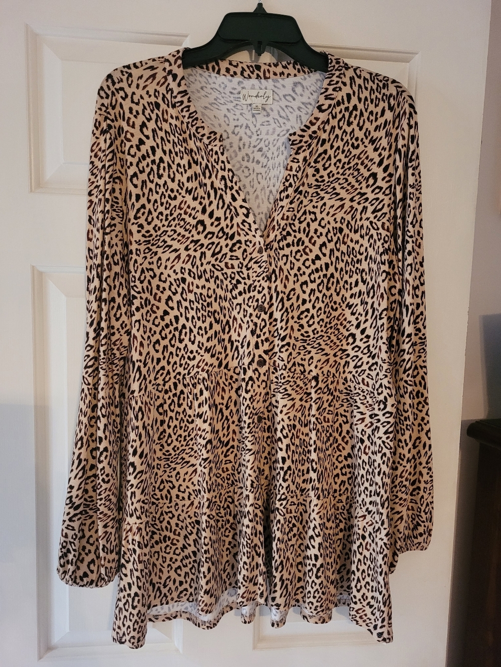 Wonderly Beige and Black Leopard Print Tunic Blouse